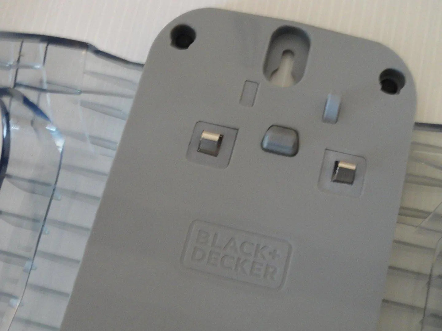 Caricabatterie+base aspirapolvere senza filo Black+Decker HVFE2150L+LB+LR BLACK+DECKER